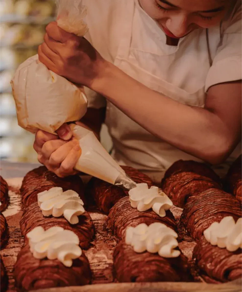 ALUNA at Collins Wharf